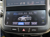 入庫時・販売時・納車前に、弊社基準の68項目に及ぶ点検整備を実施しております。