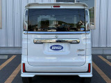 当店の展示車のほとんどが、本州より仕入れを行っております!下廻りのサビが少なく、コンディションも良好です!お値段もできる限り無駄を省き、ご提供できるギリギリの価格でご提供させていただいております♪