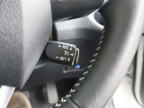 クルーズコントロール機能も装備高速道路で大活躍。一定のスピードでアクセルを踏まずとも走ることができます。