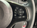 クルーズコントロールを装備しています。高速道路などで一定の速度で走ってくれるので運転が楽ですよ!速度を設定できますので、スピードの出しすぎにも注意できます。