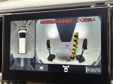 フロントカメラは運転席よりも前の視界を確保することで事前に危険を予知し、事故や衝突を防ぎます。