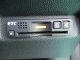 今や標準装備になりつつあるETC車載器も装着されております。料金所を通過するときも楽々です。
