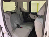 新車・中古車・サービス工場一体型店舗です。中古車はもちろん、ダイハツの新車も販売しておりますので是非一度ご来店下さい!