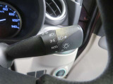 「オートライト」をONにすれば、暗い場所で自動的にヘッドライトが点灯します!