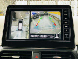 【バックモニター】車庫入れなど目視と合わせモニターで確認できて安心です。