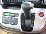『1台』のお車に対して、こだわって仕入れを行っております。オプション装備装着車となります!