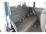 ■車内クリーニング■専門スタッフが見えないところまで徹底洗浄!車内のニオイもリフレッシュ!目に見えないところまで美しくがモットーです。だから、当店の中古車は内装にも自信があります!