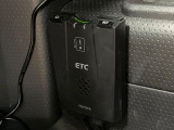 【ETC】高速道路の料金所をストレスなく通過!話題のスポットやサービスエリアに多い「スマートIC」利用時は必須のアイテムです。当店でセットアップを実施、ご納車当日からすぐにご利用いただけます!