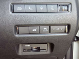 【ETC2.0車載器装備】 高速道路・首都高速、アクアライン走行時に便利な、ETC2.0装着車です。