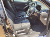 乗る人へのストレスを低減させ、長距離の移動でも疲れにくいお車を目指して開発したMAZDAをぜひ体験してください!
