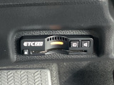 ETCも付いておりますので、高速道路の料金所もノンストップ通過可能ですよ^^是非揃えたい装備ですね!