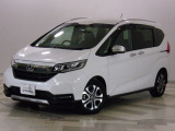 ホンダカーズ東京中央U-Select三鷹店へようこそ。 当社下取りのお墨付き車両。人気車両で充実装備の一台。おススメです。どうぞご覧ください。