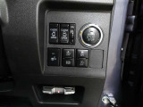両側パワースライド装備です♪運転席から開け閉めの操作・ON/OFFの切替えも可能です♪