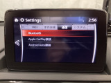 Bluetoothに接続することで、スマートフォンに入っている音楽アプリを車内で楽しめたり、通話が出来ます♪