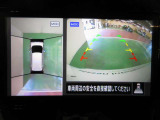 アラウンドビューモニターで車庫入れも空から見ている様に駐車できラクラクです。