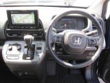 Honda車が初めての方にも扱いやすく分かりやすいインパネ周りと各種スイッチ類です。