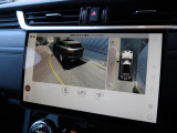 【3Dサラウンドカメラ】周囲の安全確認をアシストする機能です。3D車外ビュー、360&deg;オーバーヘッドビューを 利用して、狭いスペースでも安心、スムーズに運転操作ができます。