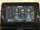 高性能で使いやすい日産純正ナビゲーションです。フルセグTVも鑑賞出来るしBluetooth機能付なのでお手持ちの携帯電話でハンドフリー通話も出来ます。