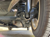 お車を安心してお乗りいただく為には、足回りの定期点検が欠かせません。サービスサポート(有償保証)では無料点検もご提供しており、安心のカーライフをお過ごしいただけるサポート体制が整っています。