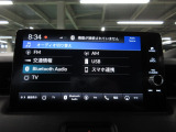 フルセグテレビ搭載。USB入力、Bluetoothオーディオに対応しています。