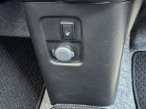 運転席シートヒーター機能付き☆シートがポカポカしてきて心地いいですよ(*^▽^*)冬場には活躍してくれます☆人気の装備の1つです☆