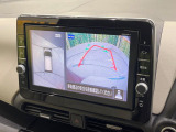 【全周囲カメラ】専用のカメラにより、上から見下ろしたような視点で360度クルマの周囲を確認することができます☆死角部分も確認しやすく、狭い場所での切り返しや駐車もスムーズに行えます。