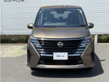 お車でお越しの際は、【東名・厚木IC】【圏央道・厚木南IC】より、R129を平塚方向へまっすぐ3〜4km(約10分程)です。