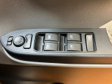 電動格納ミラー、パワーウィンドウ