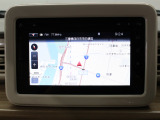 【純正ナビゲーション】使いやすいナビ操作にオーディオ機能も充実!Bluetooth接続で運転中のハンズフリー電話や好みの音楽を車内に流す事が出来ます。ラインナップや車種に応じて豊富な機能が使用可能♪