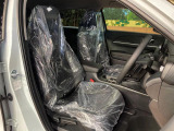 運転席シート廻りは使用感も少なく、良好な状態となっています。丁寧に使われていたことがよくわかりますね。