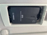 『マツダ純正・スマートインETC』 運転席のサンバイザーの裏にスッキリ収納!防犯効果も期待できます。