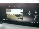 車の運転に前後ドライブレコーダー付き、もしもの時安心です。