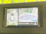 【アラウンドビューモニター】専用のカメラにより、上から見下ろしたような視点で360度クルマの周囲を確認することができます☆縦列駐車や幅寄せ時に活躍してくれます♪