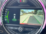 ●バックカメラ:便利な【バックカメラ】で安全確認もできます。駐車が苦手な方にもオススメな便利機能です。
