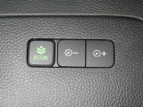 ネッツトヨタ静浜は&rdquo;キレイ&rdquo;にこだわっています。特設サービス工場で、新しく生まれ変わった車!内装・外装の徹底的な掃除、シートを外してニオイの元まで消臭・除菌、見えにくいエンジンルーム内もキレイ!