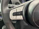 ステアリングにオーディオ操作スイッチが付いています。オーディオ画面に直接タッチしなくても操作が出来ますので、運転に集中できます。