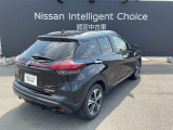 納車前に入念な点検整備をさせていただきます。もちろん全車走行距離無制限のワイド保証付きですので安心してお乗りいただけます。