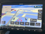 【ナビゲーション】使いやすいナビで目的地までしっかり案内してくれます。各種オーディオ再生機能も充実しており、お車の運転がさらに楽しくなります!!