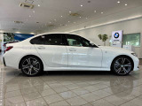 3シリーズセダン 320d xドライブ Mスポーツ エディション シャドー 4WD 