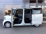 【ドア】開口、大きなドア開口で乗り降りも楽々です!