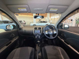 高さのある室内。乗り降りのしやすさや運転視界の良さにつながっています。