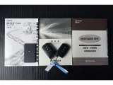 メンテナンスノート、取扱説明書付いています!おクルマの情報が、ギュッと凝縮★ 今までの整備記録が記載されている、大事な物です★