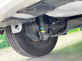 お車を安心してお乗りいただく為には、足回りの定期点検が欠かせません。サービスサポート(有償保証)では無料点検もご提供しており、安心のカーライフをお過ごしいただけるサポート体制が整っています。