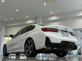 BMWを熟知したメカニックよる100項目の納車前点検☆ドイツ本国と同様の教育・訓練を受けたBMW専門メカニックが100項目にも上るポイントを徹底的にチェックいたします。