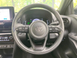 【純正革巻きステアリング】上質な革を使用することで、手にしっかり馴染みとても運転しやすいハンドルです♪