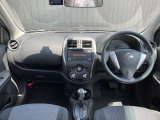 広々とした視界を体感できます。運転が楽しくなりますね。