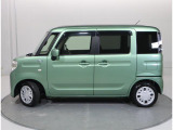 後席両側手動スライドドア採用☆隣の車や壁にぶつけてしまう心配が無いので、お子様やご年配の方の操作も安心です。