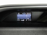 運転に役立つ情報を分かりやすく表示するマルチインフォメーションディスプレイ。