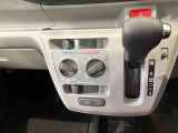 納車前にはプロのメカニックが、各部の点検を行います。ディーラーにしか出来ない品質、そしてサービスできっと満足していただけると思います!