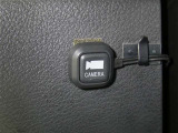ネッツトヨタ静浜は&rdquo;キレイ&rdquo;にこだわっています。特設サービス工場で、新しく生まれ変わった車!内装・外装の徹底的な掃除、シートを外してニオイの元まで消臭・除菌、見えにくいエンジンルーム内もキレイ!